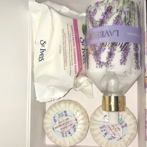 Lotion soap facial wipes